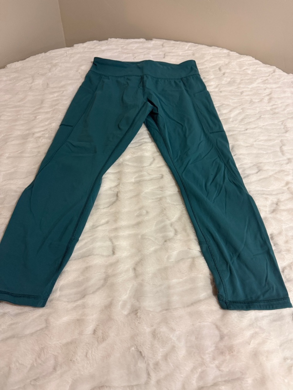 Duluth Trading Co Teal Activewear Cropped Leggings Size Small .